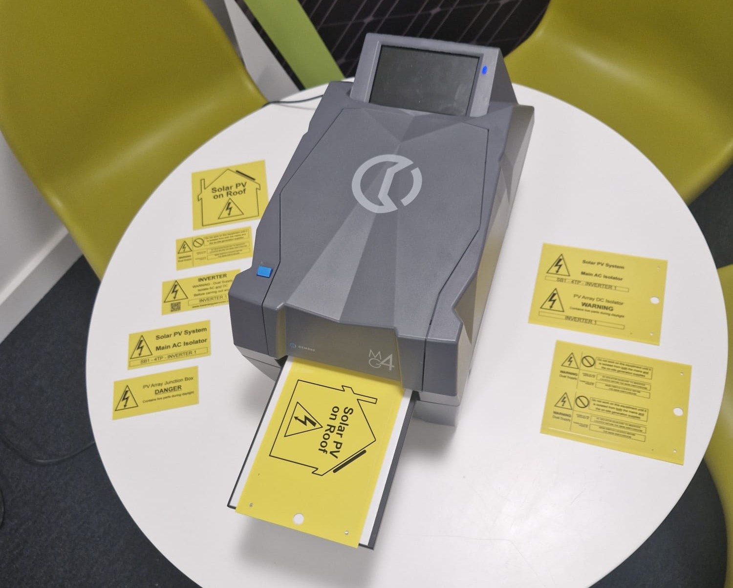 solar installers labelling machine